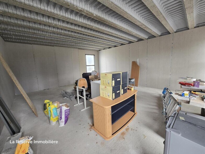 Bureau dans Aigues-Mortes à louer - Photo intérieure – Image 3 sur 3