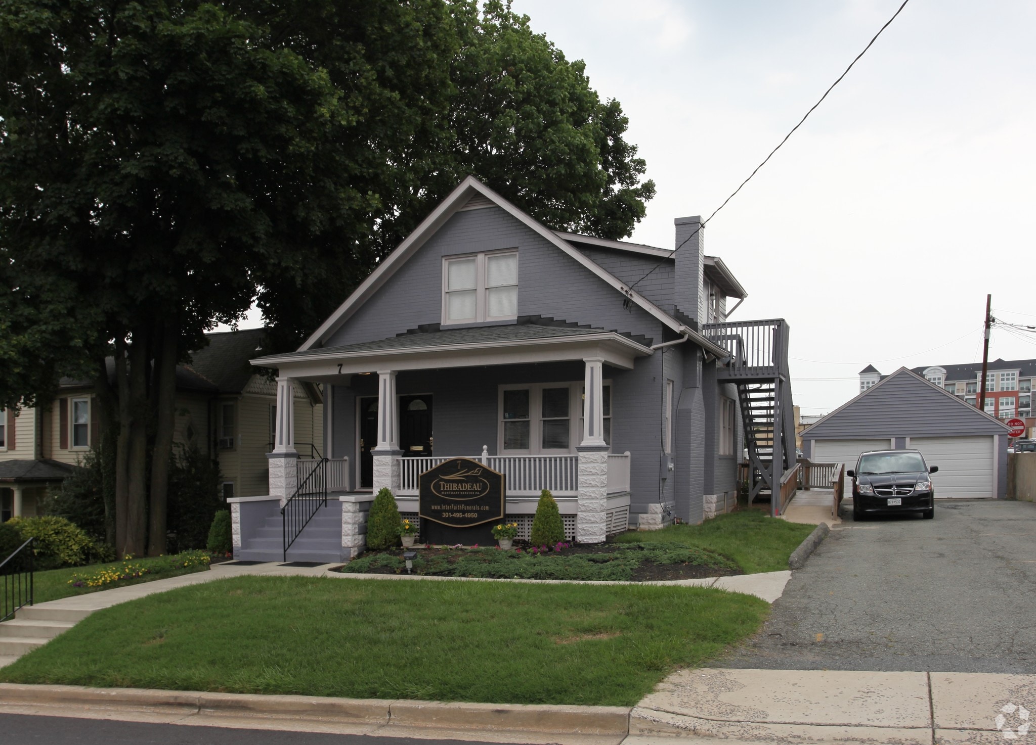 7 Park Ave, Gaithersburg, MD à vendre Photo principale– Image 1 sur 11