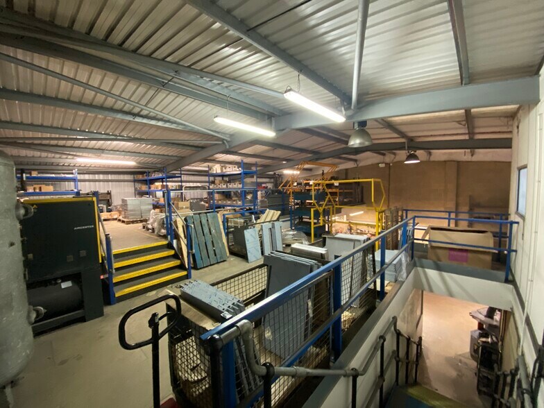 Sandleheath Industrial Estate, Sandleheath à louer - Photo de l’immeuble – Image 3 sur 3