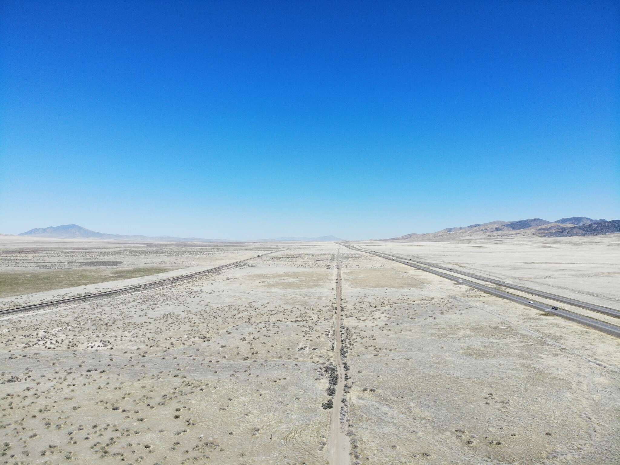 6105 E Frontage Rd, Imlay, NV à louer Photo principale– Image 1 sur 16