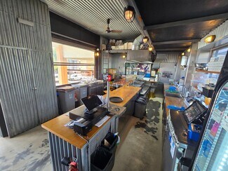 Plus de détails pour Local commercial à louer