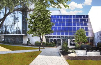 Plus de détails pour 700 Veterans Memorial Hwy, Hauppauge, NY - Bureau à louer