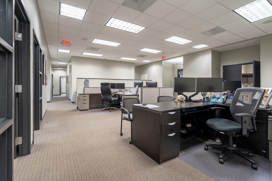 78 S Main St, Glen Carbon, IL à vendre - Photo intérieure – Image 2 sur 17