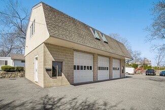 Plus de détails pour 215 River Road Ext, Cos Cob, CT - Bureau, Local d'activités à louer