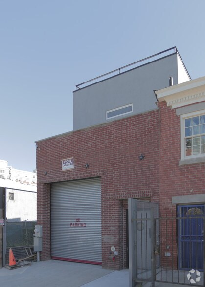 33 Carlton Ave, Brooklyn, NY à vendre - Photo principale – Image 1 sur 13