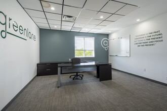 1095 Broken Sound Pky, Boca Raton, FL à louer Photo intérieure– Image 1 sur 3