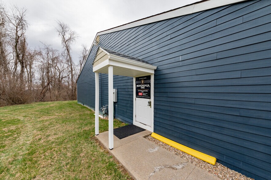 304 Scott Ave, Morgantown, WV à louer - Photo de l’immeuble – Image 2 sur 8