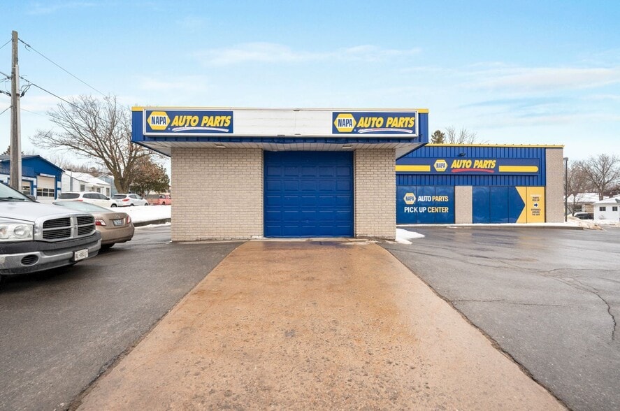 77 Concession St, Kingston, ON à vendre - Photo de l’immeuble – Image 3 sur 10
