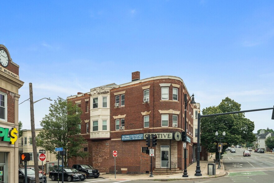 491-497 Broadway, Somerville, MA à vendre - Photo de l’immeuble – Image 2 sur 21