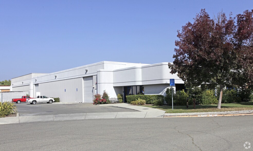 3225 Darby Cmn, Fremont, CA à louer - Photo de l’immeuble – Image 1 sur 4