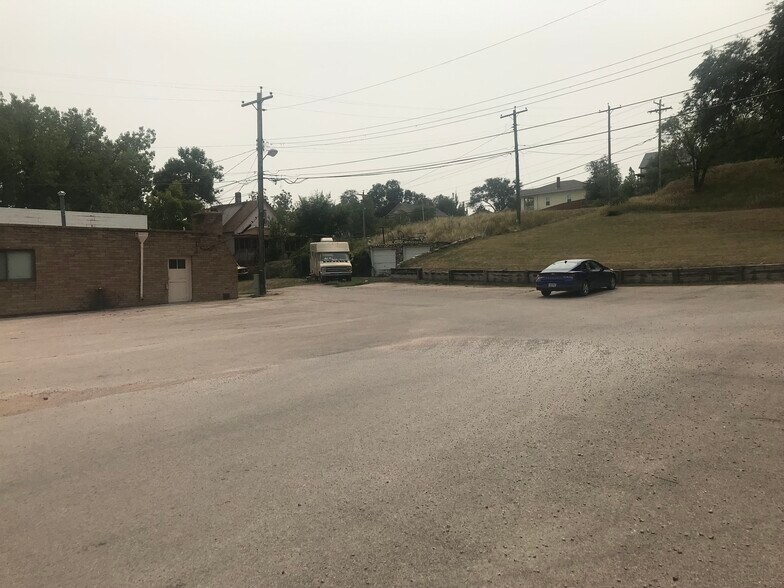 1313 W Main St, Rapid City, SD à louer - Photo de l’immeuble – Image 2 sur 6