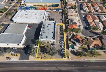 2526 E Southern Ave, Phoenix, AZ à louer - Photo de l’immeuble – Image 3 sur 10