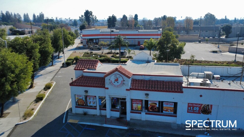 700 E Alosta Ave, Azusa, CA à vendre - Photo de l’immeuble – Image 2 sur 19