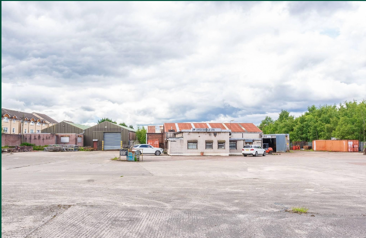 The Derby Inn & 3 Marion St portefeuille de 2 biens à vendre sur LoopNet.fr Photo principale– Image 1 sur 3