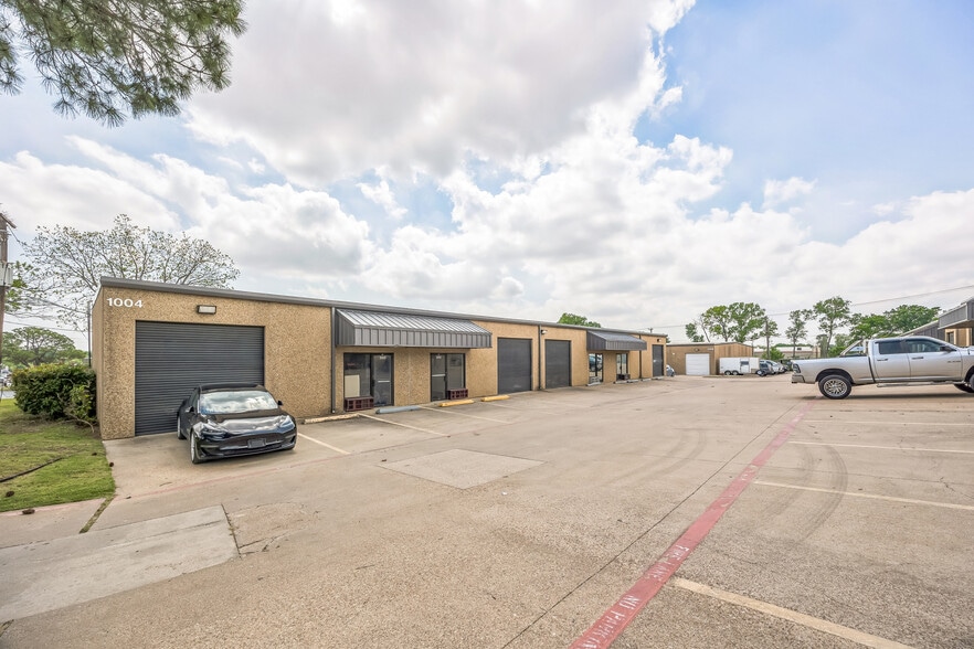 1000 Harrison Ave, Arlington, TX à louer - Photo de l’immeuble – Image 2 sur 5