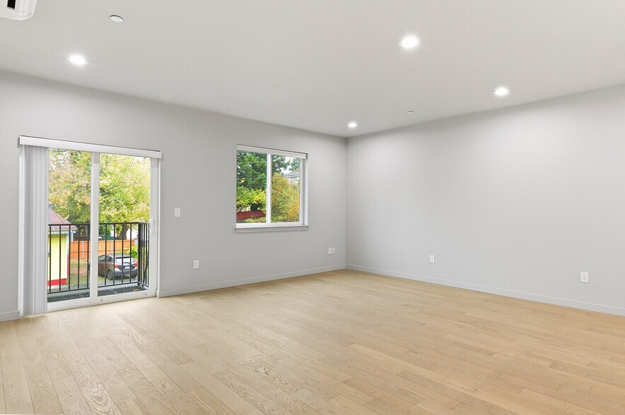 11825 59th Ave ave, Seattle, WA à vendre - Photo de l’immeuble – Image 3 sur 14