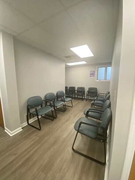 1617 Rt-88, Brick, NJ à louer - Photo de l’immeuble – Image 3 sur 14