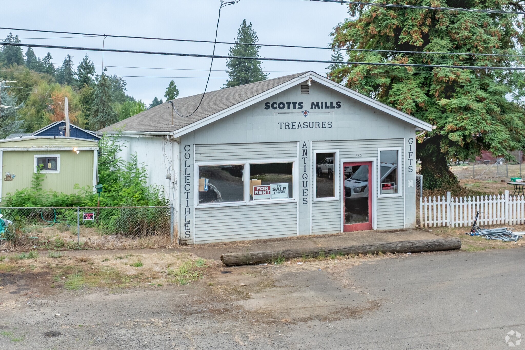 380 Grandview Ave, Scotts Mills, OR à vendre Photo principale– Image 1 sur 2