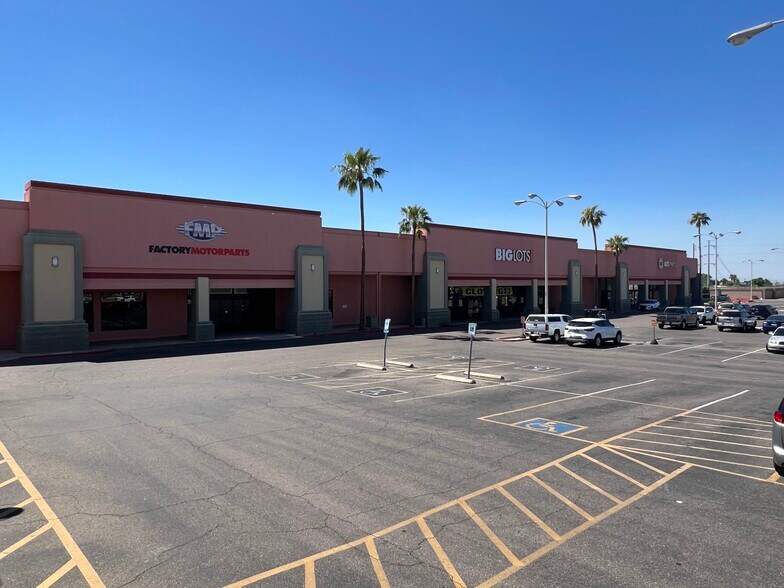 6813-6843 E Main St, Mesa, AZ à louer - Photo de l’immeuble – Image 3 sur 9