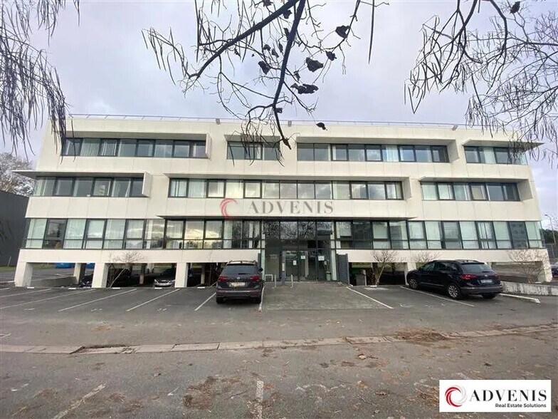 Bureau dans Mérignac à louer - Photo de l’immeuble – Image 1 sur 10
