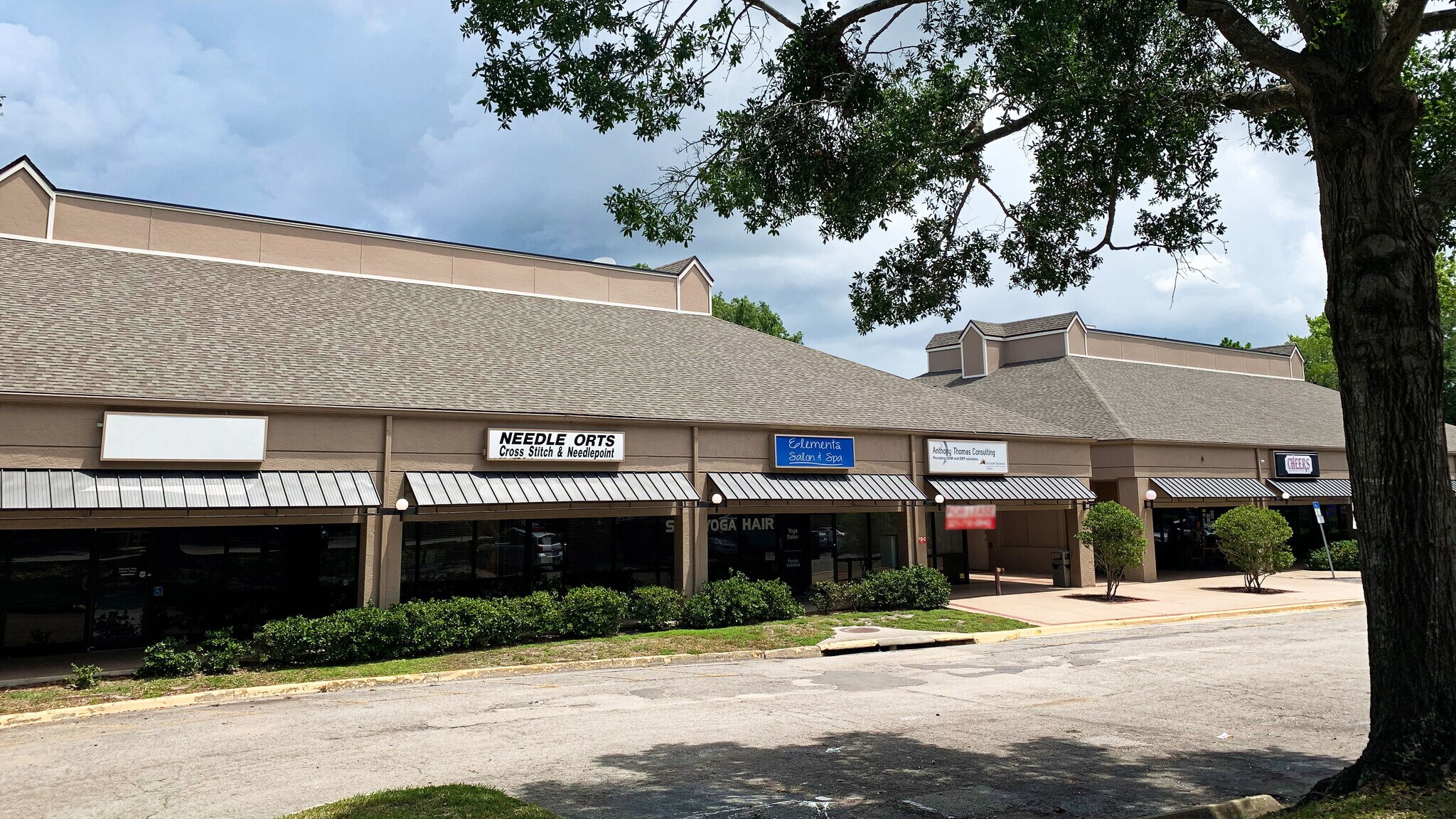 580 Cape Cod Ln, Altamonte Springs, FL à louer Photo de l’immeuble– Image 1 sur 7