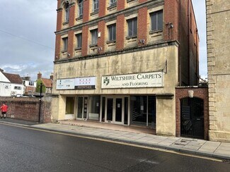 Plus de détails pour 36 High St, Warminster - Bureau à louer