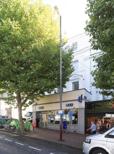 62-62A Mount Pleasant Rd, Tunbridge Wells à louer - Photo de l’immeuble – Image 2 sur 19