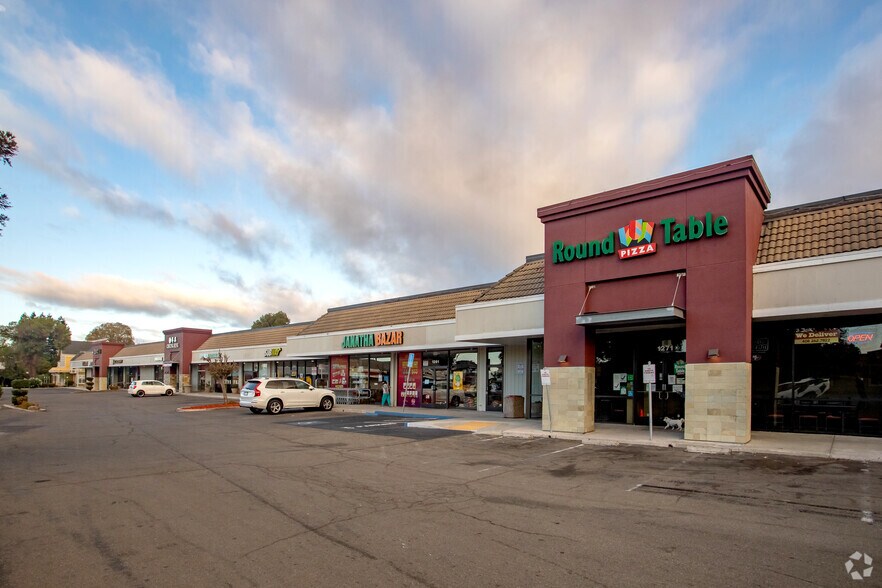 1213-1291 E Calaveras Blvd, Milpitas, CA à louer - Photo de l’immeuble – Image 3 sur 14