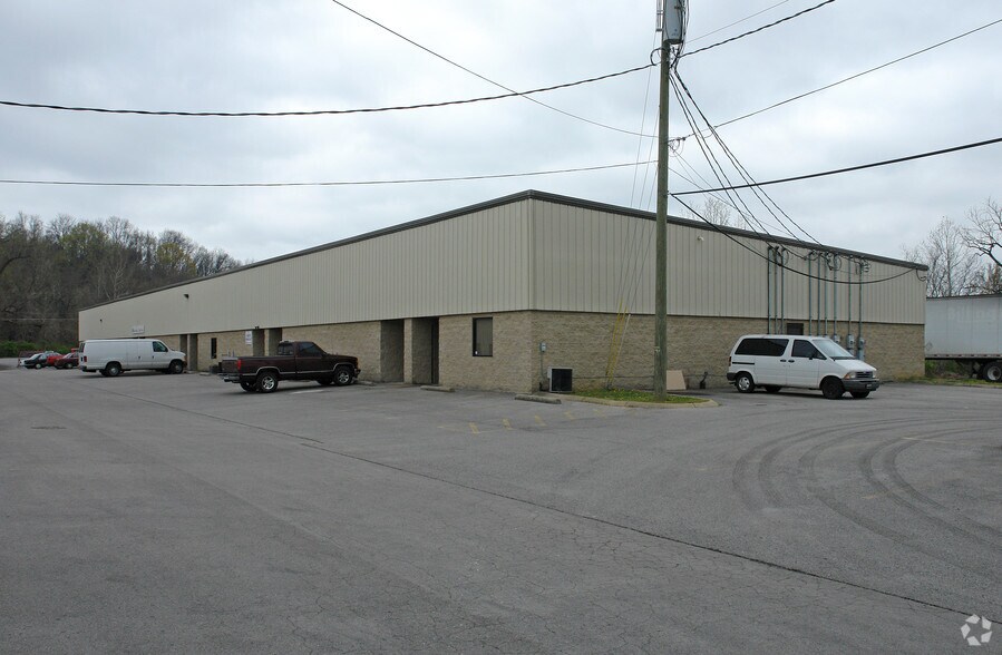 3670 Central Pike, Hermitage, TN à louer - Photo principale – Image 1 sur 4