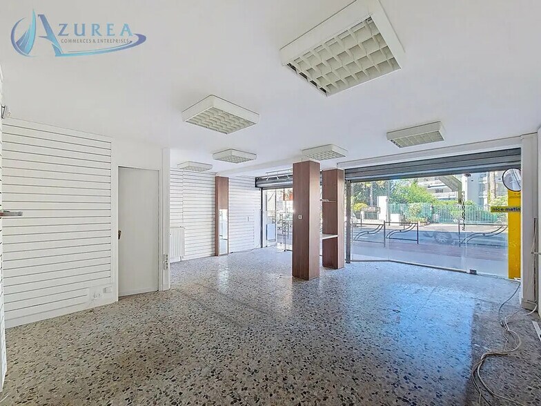 Local commercial dans Cannes à louer - Photo de l’immeuble – Image 1 sur 5