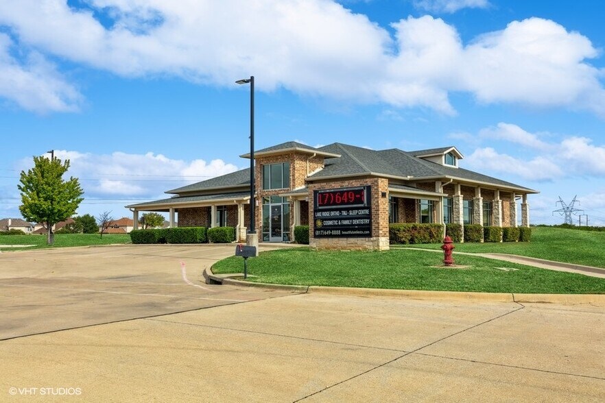 5535 Lake Ridge Pky, Grand Prairie, TX à vendre - Photo de l’immeuble – Image 1 sur 24