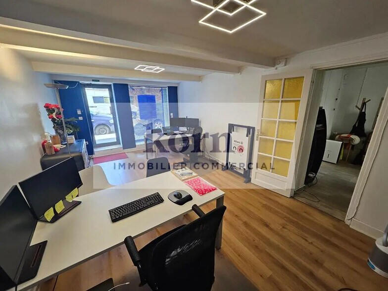 Local commercial dans Paris à louer - Photo de l’immeuble – Image 1 sur 7