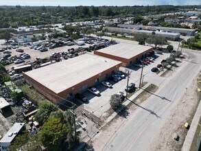 6970 Wallis Rd, West Palm Beach, FL - Vue aérienne  vue de carte - Image1