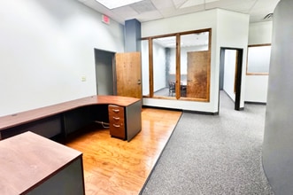 3700 Standridge Dr, The Colony, TX à louer Photo intérieure– Image 1 sur 6