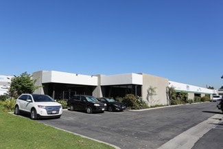 Plus de détails pour 15102 Bolsa Chica St, Huntington Beach, CA - Industriel/Logistique à louer