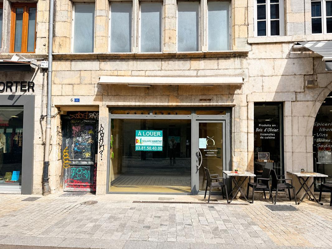 Local commercial dans Besancon à louer Photo de l’immeuble– Image 1 sur 7