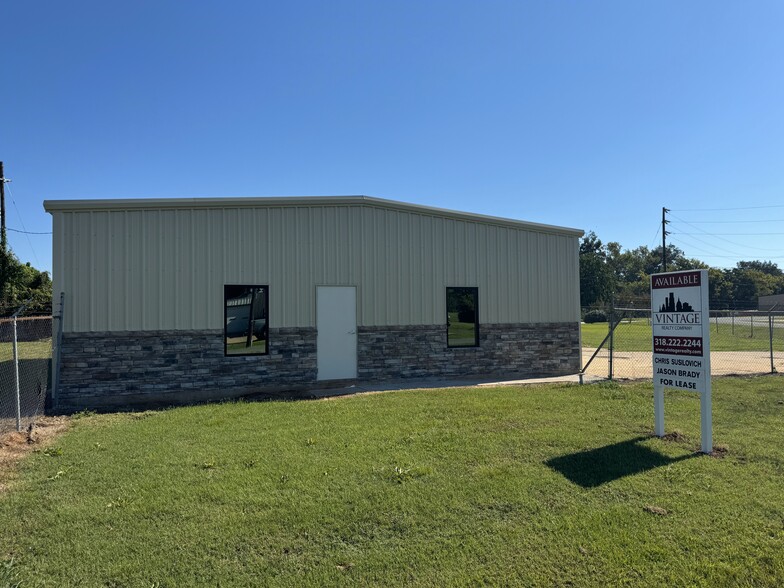1313 Driftwood Dr, Bossier City, LA à louer - Photo principale – Image 1 sur 7