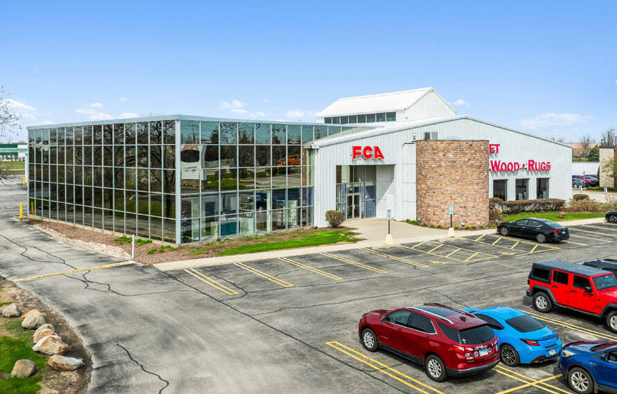 FCA Net Lease Portfolio portefeuille de 4 biens à vendre sur LoopNet.fr - Photo de l’immeuble – Image 3 sur 32