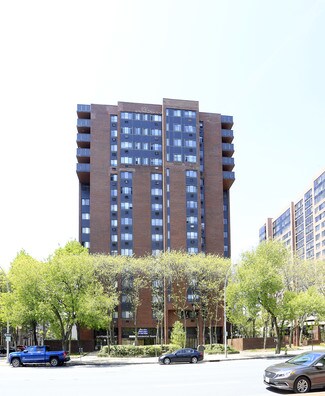Plus de détails pour 76 S Lexington Ave, White Plains, NY - Local commercial à louer
