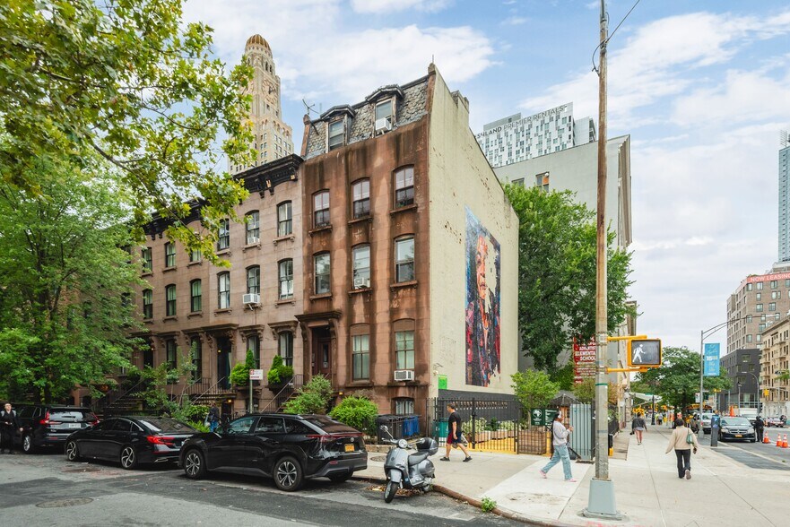 92 Fort Greene Pl, Brooklyn, NY à vendre - Photo de l’immeuble – Image 3 sur 34