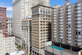 Plus de détails pour 1315 Walnut St, Philadelphia, PA - Local commercial à louer