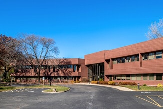Plus de détails pour 2701 International Ln, Madison, WI - Bureau à louer