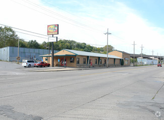 Plus de détails pour 6500 Railroad Ave, Omaha, NE - Local commercial à louer