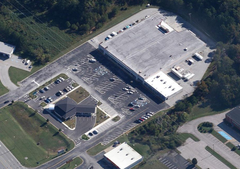 4972-4980 Highway 58, Chattanooga, TN à louer - Photo de l’immeuble – Image 2 sur 5