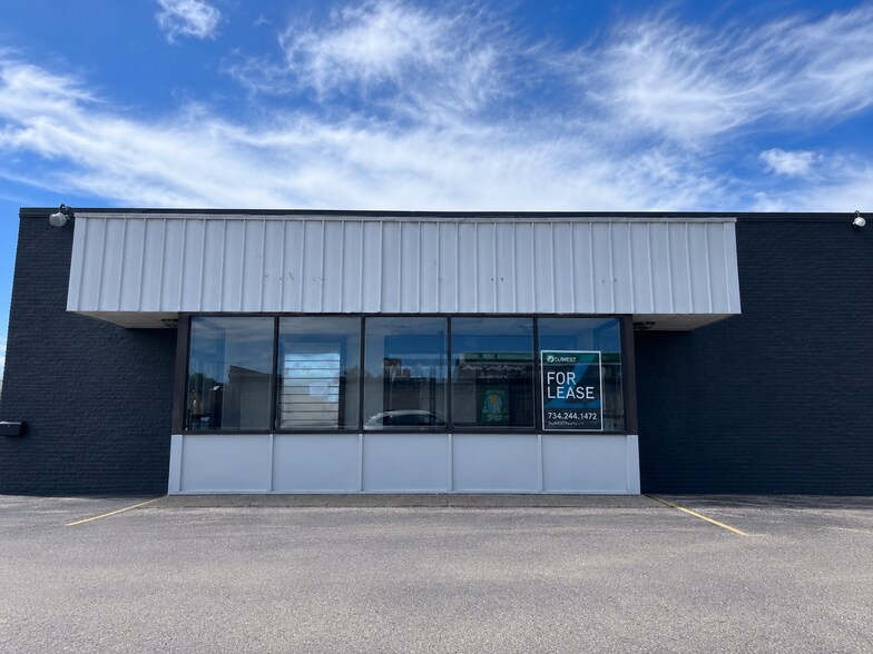 1601 6th Ave, Stevens Point, WI à louer - Photo de l’immeuble – Image 2 sur 17
