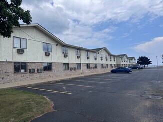 Plus de détails pour 4270 N US 23 Hwy, Oscoda, MI - Hôtellerie à vendre