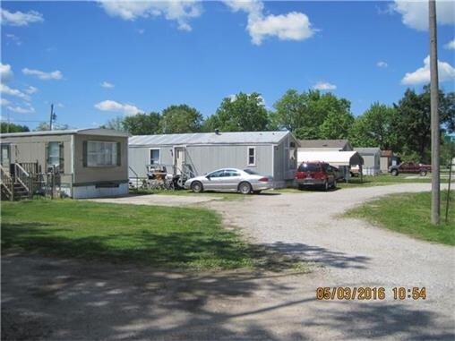 711 Vine St, Lacygne, KS à vendre Photo principale– Image 1 sur 11