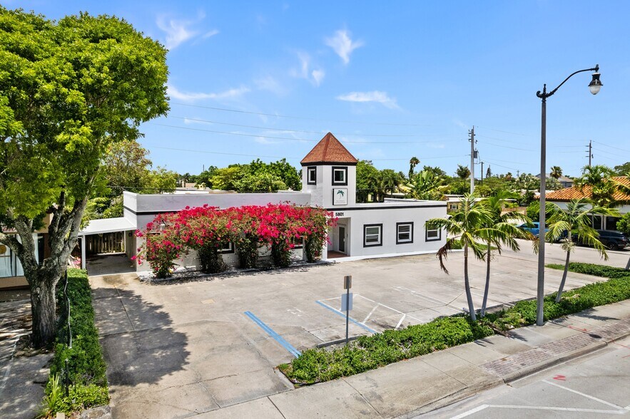 5801 S Dixie Hwy, West Palm Beach, FL à vendre - Photo de l’immeuble – Image 1 sur 26
