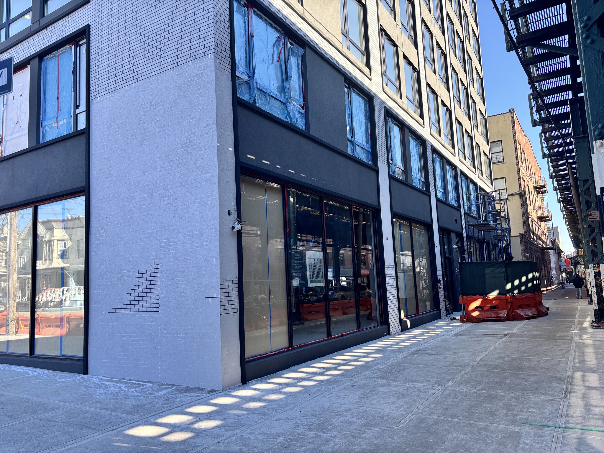 2795 Fulton St, Brooklyn, NY à louer Photo de l’immeuble– Image 1 sur 5