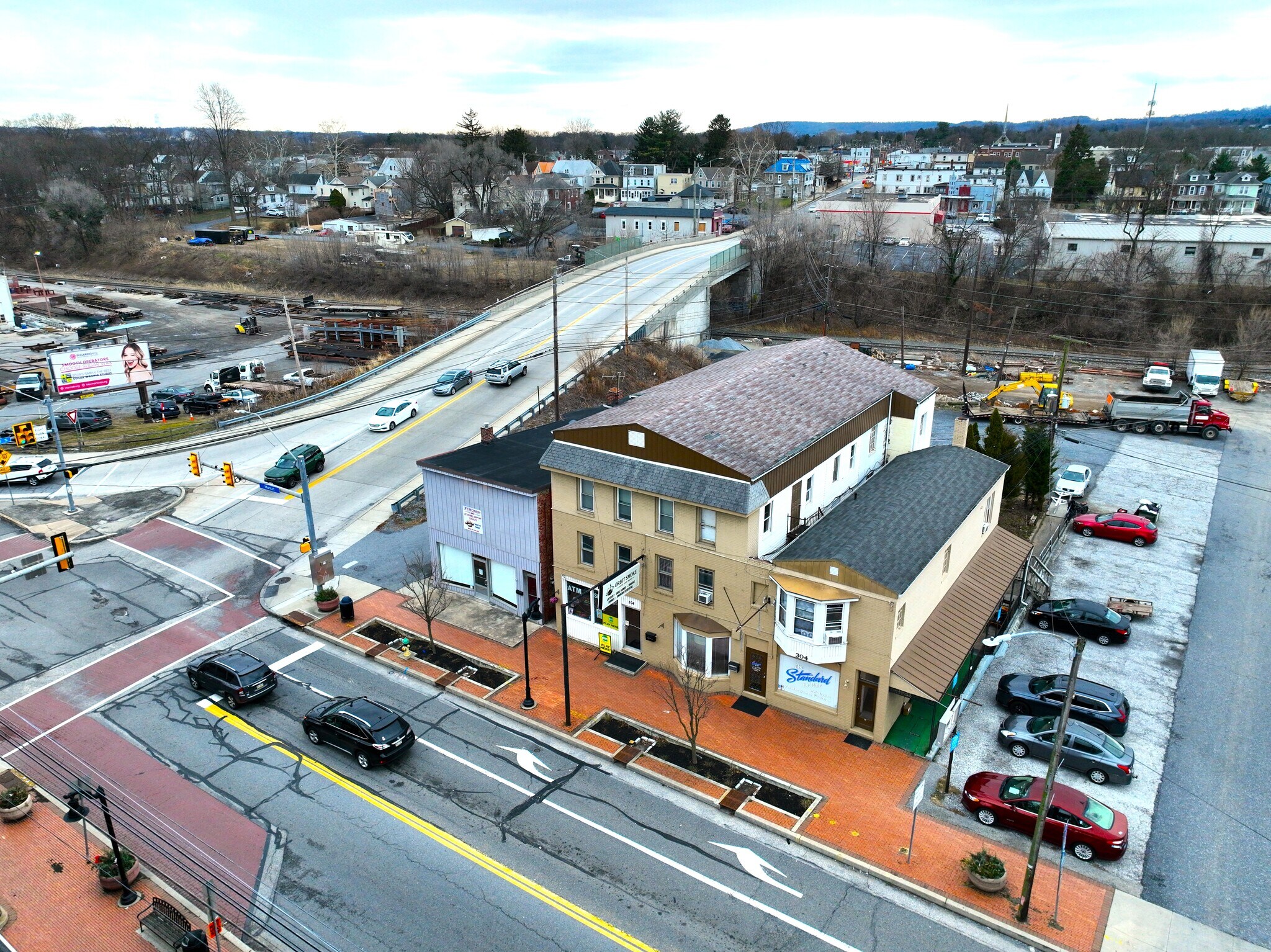 304-314 Market St, Lemoyne, PA à vendre Photo principale– Image 1 sur 24